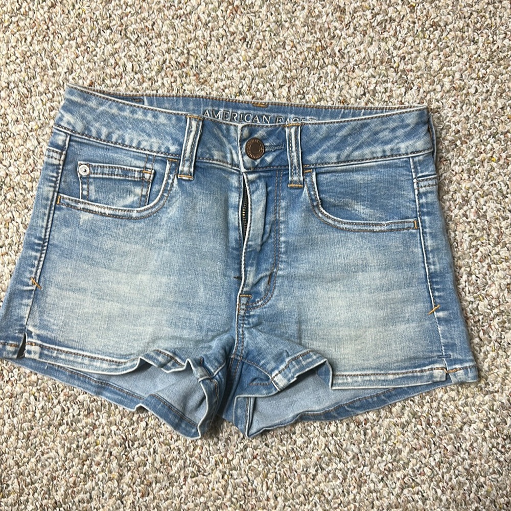 American Eagle Light Wash Jean Shorts